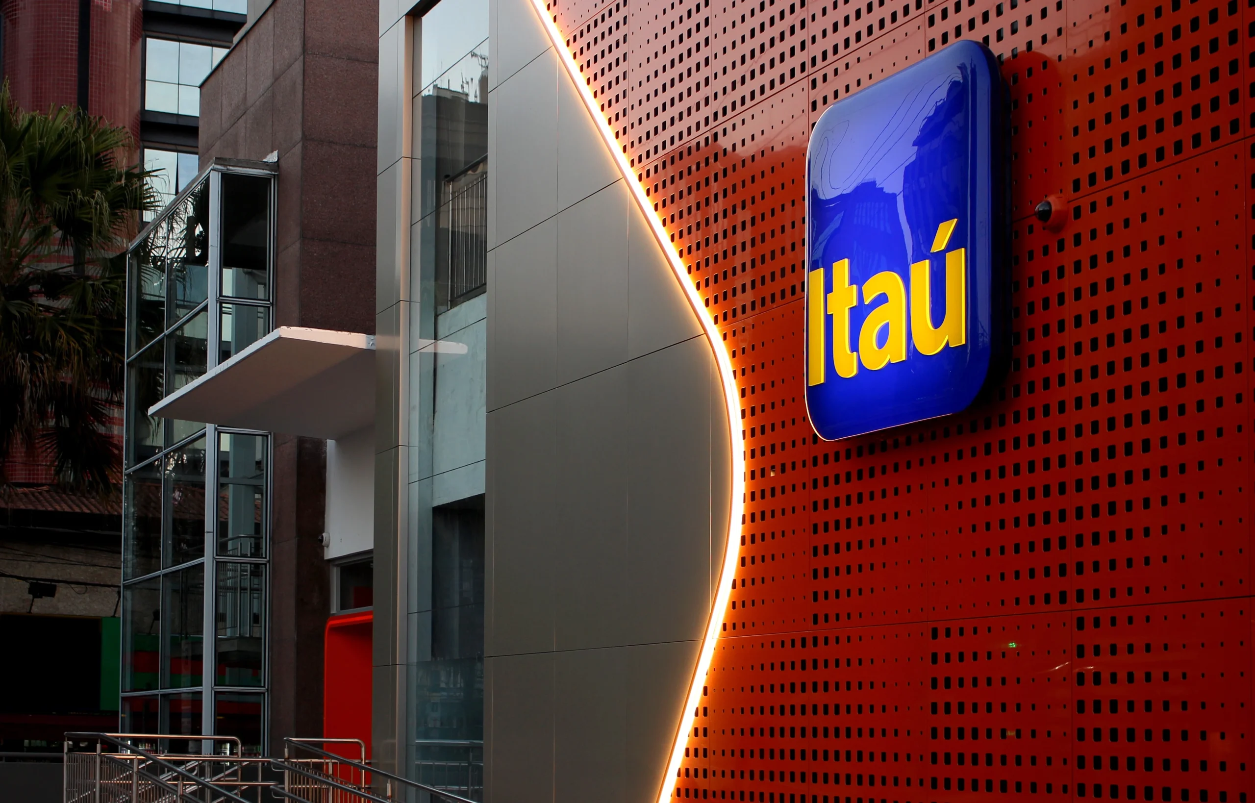 Empréstimo Itaú Unibanco